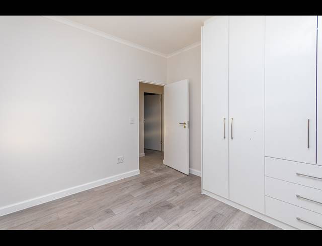 4 BEDROOM FREEHOLD FOR SALE IN SANDOWN
